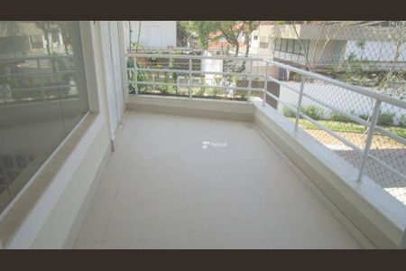 11_photo/94d1fff087.4cea1a0b3f6bbd2f-ATLAS-b5864018-e028-4f4e-a16b-8d6738be8886.jpg de casa à venda com 5 quartos, 500m² em Jardim Virginia, Guarujá