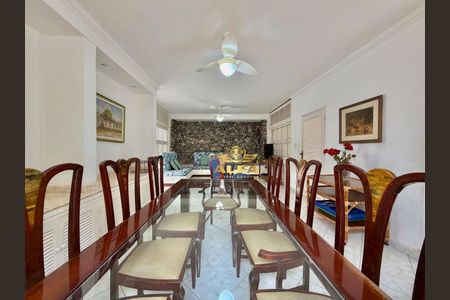 7_photo/94d1fff0a3.89f49a76cde0e24e-ATLAS-3cf59b06-92fc-4eef-a1c0-66d480fde8d6.jpg de casa à venda com 3 quartos, 237m² em Jardim Virginia, Guarujá