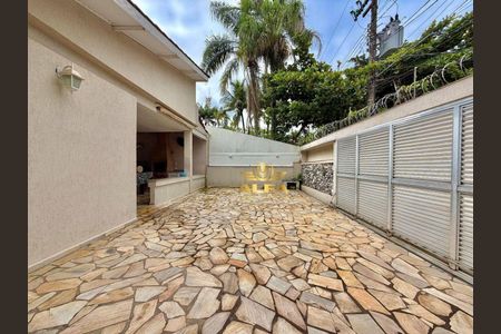 40_photo/94d1fff0a3.89f49a76cde0e24e-ATLAS-6f2eb1d9-7585-4e81-9bb4-ae31d70e4da1.jpg de casa à venda com 3 quartos, 237m² em Jardim Virginia, Guarujá