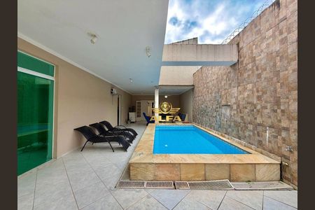 16_photo/94d1fff0a3.89f49a76cde0e24e-ATLAS-b12fcbfb-52b0-4b76-8cfa-332e495e0478.jpg de casa à venda com 3 quartos, 237m² em Jardim Virginia, Guarujá