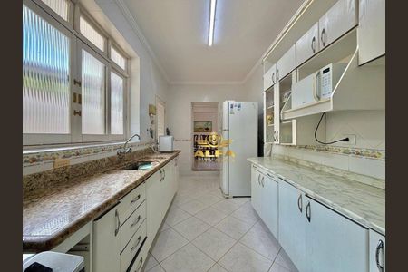 14_photo/94d1fff0a3.cc80a849dbb3670d-ATLAS-8ff06f59-fb33-49bd-a429-a99fbb88dd08.jpg de casa à venda com 3 quartos, 237m² em Jardim Virginia, Guarujá