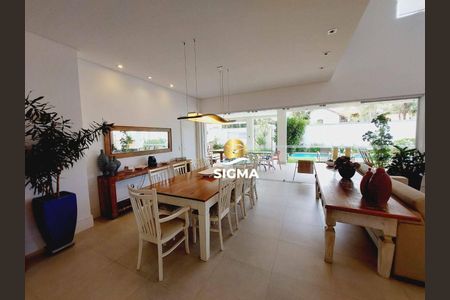 2_photo/94d1fff0f5.ceff8192393c33de-ATLAS-35e9d75d-d060-491c-a5ec-46a098729cd2.jpg de casa à venda com 5 quartos, 452m² em Jardim Virginia, Guarujá