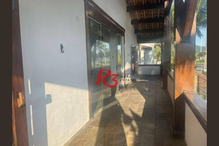 11_photo/94d1fff109.a612340cc0d87f2b-ATLAS-eeed7458-0d70-4a79-8fb9-0cfbeb2f7c7a.jpg de casa à venda com 5 quartos, 420m² em Enseada, Guarujá