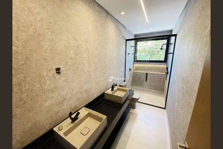 34_photo/94d1fff5c1.6dade910dbe1f2c5-ATLAS-b05fa9f2-13e8-4bd2-b2f6-11f5a0eb8e2a.jpg de casa à venda com 5 quartos, 790m² em Loteamento Joao Batista Juliao, Guarujá