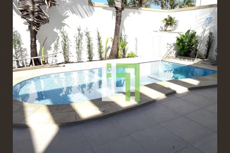 11_photo/94d1fff5d7.e98a0441d5514113-ATLAS-d9c4e3f1-a294-43e6-a389-bbe8d4df6ef9.jpg de casa à venda com 4 quartos, 360m² em Jardim Virginia, Guarujá