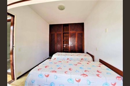 7_photo/94d1fff5d9.07f29284d16cc936-ATLAS-257b934a-4535-42e0-b6bf-0f76b2c5d948.jpg de casa à venda com 6 quartos, 420m² em Jardim Virginia, Guarujá