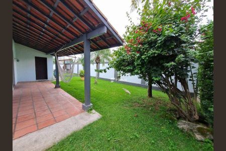 12_photo/94d1fff5e5.561dcad3d0cedf12-ATLAS-5615d8e0-a3c7-4aa4-bdaa-06527925e39f.jpg de casa à venda com 3 quartos, 234m² em Parque Enseada, Guarujá