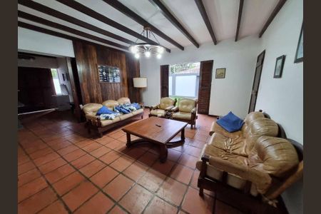 8_photo/94d1fff5e5.561dcad3d0cedf12-ATLAS-b42d0e52-1d04-43ec-8441-44eea0fbeb57.jpg de casa à venda com 3 quartos, 234m² em Parque Enseada, Guarujá