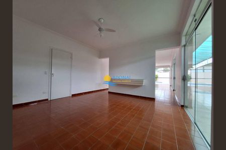 8_photo/94d1fff5f1.76581a301f683ac7-ATLAS-1822e341-e9e9-4d35-b4cc-1e59f9aaa094.jpg de casa à venda com 6 quartos, 440m² em Jardim Virginia, Guarujá