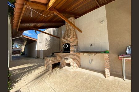 22_photo/94d1fff5ff.f34ea19b5153c875-ATLAS-ebaa41ba-2cf4-4bc3-86a5-417defd9ffe7.jpg de casa à venda com 4 quartos, 300m² em Jardim Virginia, Guarujá