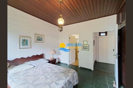 4_photo/94d1fff60b.4b1992a7ab35c141-ATLAS-bc8543ec-e68e-44f6-995e-29b08ef9b92f.jpg de casa à venda com 5 quartos, 240m² em Jardim Virginia, Guarujá