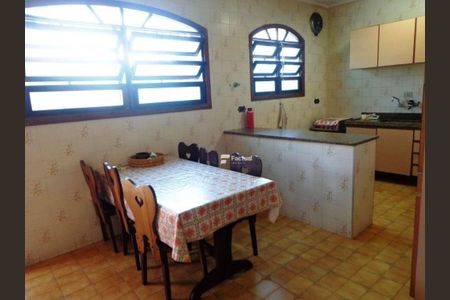 12_photo/94d1fff629.bb2cfda027800a9a-ATLAS-70a9ff2f-8b82-40b0-b624-6c960af68091.jpg de casa à venda com 4 quartos, 213m² em Jardim Virginia, Guarujá