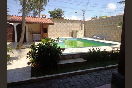 28_photo/94d1fff629.bb2cfda027800a9a-ATLAS-bd8b602f-2f73-4d60-b68f-19ca7675327b.jpg de casa à venda com 4 quartos, 213m² em Jardim Virginia, Guarujá