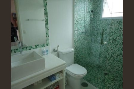 5_photo/94d1fff633.e6f02a1e96aef2b1-ATLAS-1f3081e3-1cbc-4177-bc1f-3da88c4556fa.jpg de casa à venda com 3 quartos, 220m² em Jardim Virginia, Guarujá