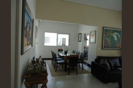 6_photo/94d1fff633.e6f02a1e96aef2b1-ATLAS-3ba9afad-056e-4d6c-90e0-ed244854c4ee.jpg de casa à venda com 3 quartos, 220m² em Jardim Virginia, Guarujá