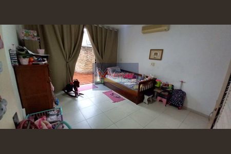 6_photo/94d1fff661.ceff8192393c33de-ATLAS-b47744f4-45fa-420a-b4d0-a8fb8d13c4ff.jpg de casa à venda com 4 quartos, 200m² em Jardim Virginia, Guarujá