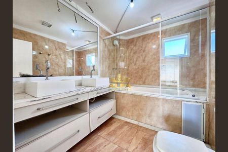 12_photo/94d1fff661.db829c6054abc860-ATLAS-dba6a1d8-897e-435e-a5a2-6fdb7e1a34a4.jpg de casa à venda com 5 quartos, 445m² em Jardim Virginia, Guarujá