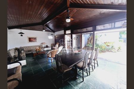 7_photo/94d1fff679.cb4a3f4e1d4d223a-ATLAS-e6007a43-6d3a-47ce-80e0-261ea557e060.jpg de casa à venda com 5 quartos, 250m² em Jardim Virginia, Guarujá