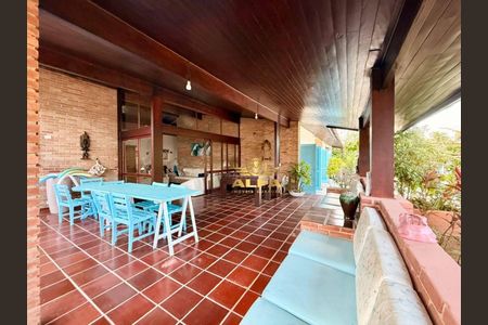 7_photo/94d1fff67d.8dfbe709720d15d0-ATLAS-31d97a94-b104-4e24-a4c6-976edc5f14fb.jpg de casa à venda com 6 quartos, 311m² em Jardim Virginia, Guarujá