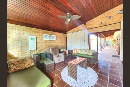 3_photo/94d1fff711.732b7fd8aaa5f07d-ATLAS-45b47122-2799-45cf-a5f5-c8fa2a7c0289.jpg de casa à venda com 5 quartos, 283m² em Jardim Virginia, Guarujá