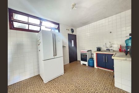 8_photo/94d1fff711.732b7fd8aaa5f07d-ATLAS-47125e22-6cd5-4f53-8e76-0cc2c30bb715.jpg de casa à venda com 5 quartos, 283m² em Jardim Virginia, Guarujá