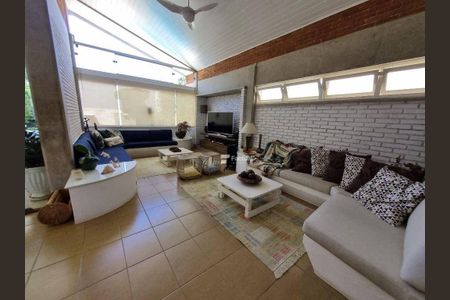 2_photo/94d1fff761.1d1aa4053f8aee39-ATLAS-08ef7fa8-5a5a-4ed8-a843-d044a662ef44.jpg de casa à venda com 4 quartos, 240m² em Balneario Cidade Atlantica, Guarujá