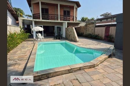 7_photo/94d1fff771.719fbdc320448c84-ATLAS-79b28811-9c10-4e38-b15a-b57c11cd796d.jpg de casa à venda com 3 quartos, 287m² em Jardim Virginia, Guarujá