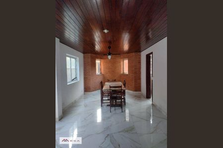 2_photo/94d1fff771.719fbdc320448c84-ATLAS-db58ee53-8e8d-4a42-961e-210a6f3147c1.jpg de casa à venda com 3 quartos, 287m² em Jardim Virginia, Guarujá