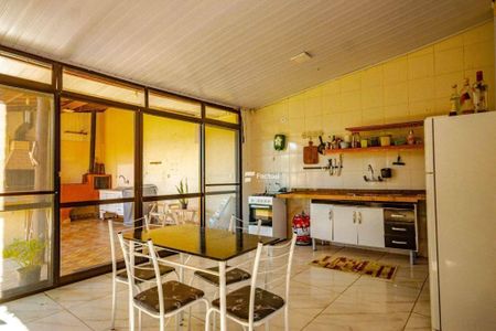 5_photo/94d1fff7a5.3fb4bb6867ac5dd3-ATLAS-811c30fd-8bd2-4e5c-bd5e-138a0d65c3fb.jpg de casa à venda com 2 quartos, 100m² em Jardim Virginia, Guarujá