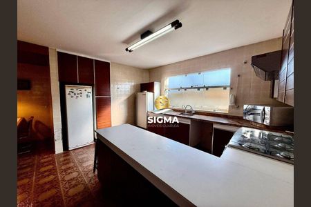 8_photo/94d1fff7a9.cef17660cfa7d457-ATLAS-476e3b10-d879-4c76-91c6-0bfb87c85bd0.jpg de casa à venda com 4 quartos, 320m² em Jardim Virginia, Guarujá