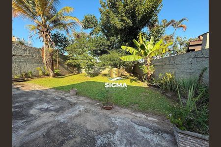 6_photo/94d1fff7a9.cef17660cfa7d457-ATLAS-f0980fc1-66ac-4e2d-9aaa-739a93f845c8.jpg de casa à venda com 4 quartos, 320m² em Jardim Virginia, Guarujá