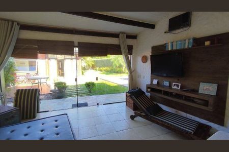 42_photo/94d1fff7ed.5cacb5cd1a05b02e-ATLAS-5697010d-0dcd-401f-a3e2-9ae424fd7b4a.jpg de casa à venda com 5 quartos, 421m² em Jardim Virginia, Guarujá