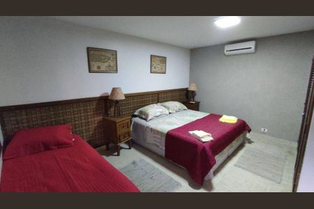 8_photo/94d1fff7ed.5cacb5cd1a05b02e-ATLAS-7392a89c-b212-4829-9384-60c5e93e806e.jpg de casa à venda com 5 quartos, 421m² em Jardim Virginia, Guarujá