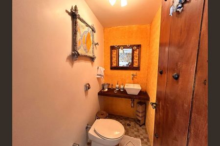 18_photo/94d1fff7f3.72c99cad9401b729-ATLAS-3c9d5bf1-4931-4889-bd20-ec448d69f0cb.jpg de casa à venda com 5 quartos, 421m² em Jardim Virginia, Guarujá