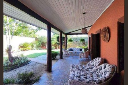 11_photo/94d1fff7f3.72c99cad9401b729-ATLAS-71f6600a-3a1c-4091-930d-e2175aa4bcea.jpg de casa à venda com 5 quartos, 421m² em Jardim Virginia, Guarujá