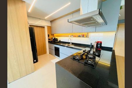 12_photo/94d1fff857.02795f5110c25e6c-ATLAS-038377d9-c19e-4314-9aee-efb3b4e0ba80.jpg de apartamento à venda com 3 quartos, 146m² em Jardim Virginia, Guarujá