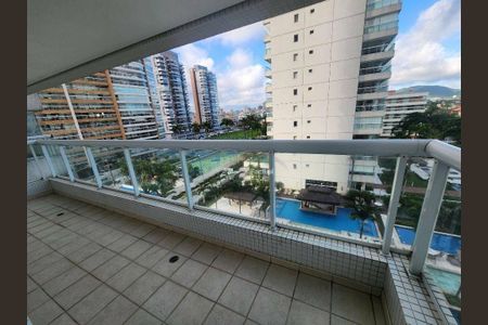 12_photo/94d1fff857.674d14d5e501fff7-ATLAS-207262fa-dd07-4f2e-b42e-ccbba7928490.jpg de apartamento à venda com 4 quartos, 143m² em Jardim Virginia, Guarujá