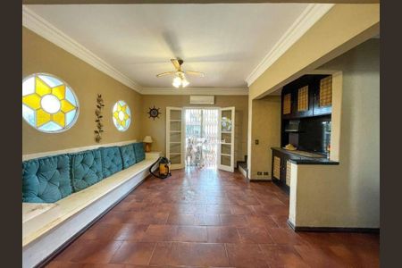 18_photo/94d1fff887.598c66e7e5047e83-ATLAS-eef0f620-ab8d-452c-b6b0-9f0d11ac9f41.jpg de casa à venda com 4 quartos, 286m² em Parque Enseada, Guarujá