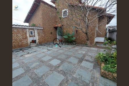 1_photo/94d1fff8bd.ceff8192393c33de-ATLAS-ace4f9b8-782b-43a8-9fbd-cc3e832db8e0.jpg de casa à venda com 4 quartos, 224m² em Jardim Virginia, Guarujá