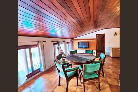 8_photo/94d1fff8df.e8818d4a5c5dde9d-ATLAS-08efa591-48db-45c1-821f-b4fec6d3f71e.jpg de casa à venda com 3 quartos, 242m² em Cachoeira, Guarujá