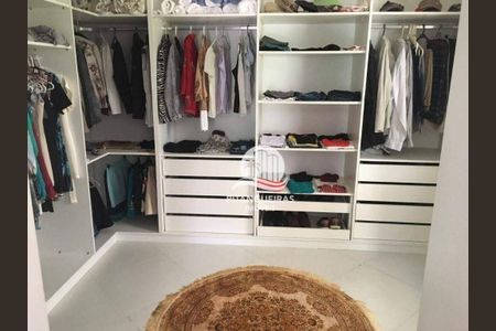 4_photo/94d1fff8e7.7d2c272125b439ba-ATLAS-2074f90c-e0c2-4158-a507-a3b28739e338.jpg de casa à venda com 4 quartos, 236m² em Cachoeira, Guarujá