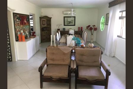 6_photo/94d1fff8e7.d064f87ba2f4a60c-ATLAS-3548b8ee-9111-4e20-b86b-9a36c71d8699.jpg de casa à venda com 3 quartos, 236m² em Cachoeira, Guarujá