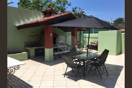 11_photo/94d1fff8e7.d064f87ba2f4a60c-ATLAS-eca4f0c7-699b-4a3a-a837-aaa6e4dc2eee.jpg de casa à venda com 3 quartos, 236m² em Cachoeira, Guarujá