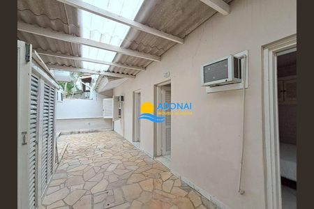 50_photo/94d1fffa0d.474aa9210a9cd255-ATLAS-be888079-e83b-4fe7-b5b3-9dad489127a6.jpg de casa à venda com 5 quartos, 241m² em Jardim Virginia, Guarujá