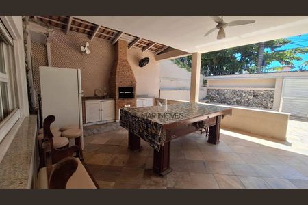 6_photo/94d1fffa0d.96dfc1e212a5d001-ATLAS-cdf022dd-62fd-4964-8585-bc853cf355fa.jpg de casa à venda com 5 quartos, 241m² em Jardim Virginia, Guarujá