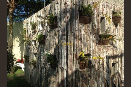 8_photo/94d1fffa4d.72fc516e6ab264c7-ATLAS-37f31b83-425b-471e-8e4e-b1067a6db22d.jpg de casa à venda com 6 quartos, 297m² em Jardim Virginia, Guarujá