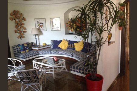 5_photo/94d1fffa4d.72fc516e6ab264c7-ATLAS-d373f048-0cff-4efd-afaa-da0730853587.jpg de casa à venda com 6 quartos, 297m² em Jardim Virginia, Guarujá