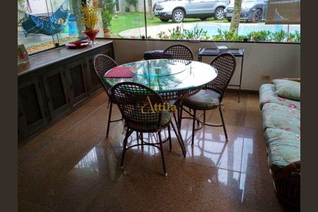 7_photo/94d1fffa4d.72fc516e6ab264c7-ATLAS-fe3d7ca4-88be-4a23-8521-2078832e2969.jpg de casa à venda com 6 quartos, 297m² em Jardim Virginia, Guarujá