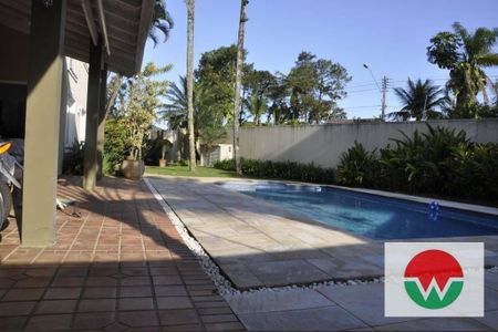 3_photo/94d1fffa5f.9d8fed69801cdea0-ATLAS-05916ddd-c58a-4411-8ccf-f7aa3e921b4f.jpg de casa à venda com 5 quartos, 450m² em Jardim Virginia, Guarujá