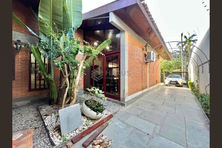 10_photo/94d1fffa7f.49c40a4e0c1b1036-ATLAS-34af059c-c136-4809-af0d-ac0080895c2c.jpg de casa à venda com 4 quartos, 457m² em Jardim Virginia, Guarujá